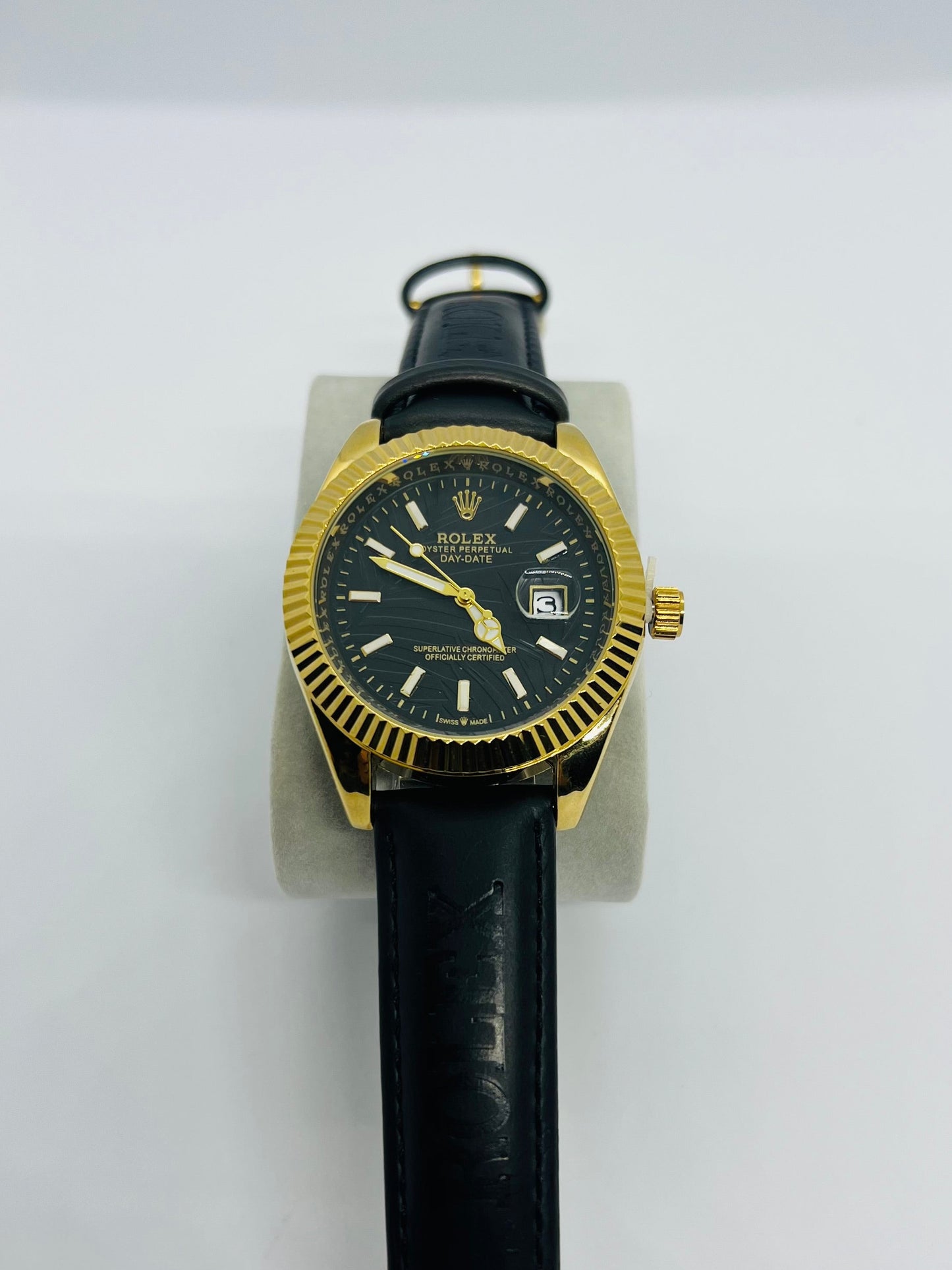 Rolex Datejust Gold and black, bracelet cuir