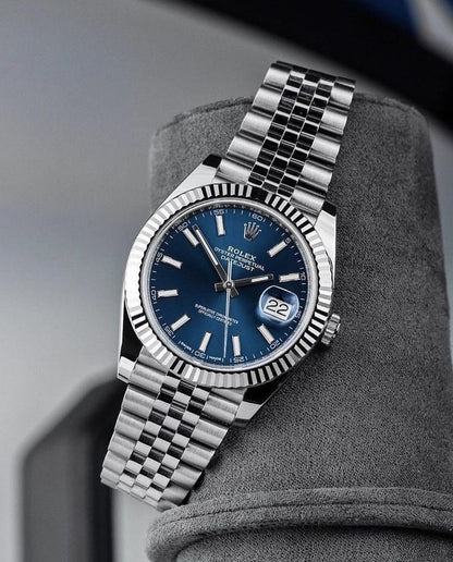 ساعة روليكس Datejust الأصلية الشكل فخامة تُشبهك وتكمل أناقتك!